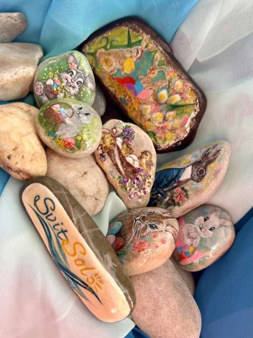 Easter Bunny Pebbles