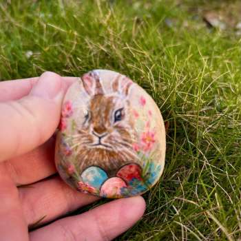 Easter Bunny Pebble 5