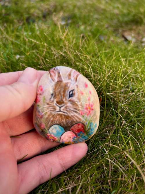 Easter Bunny Pebble 5